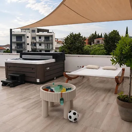 Rooftop Mare Vista * Трогір